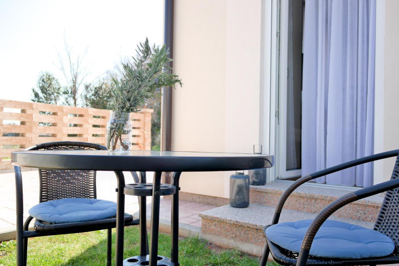 Karbonaca Apartments Фажана Экстерьер фото
